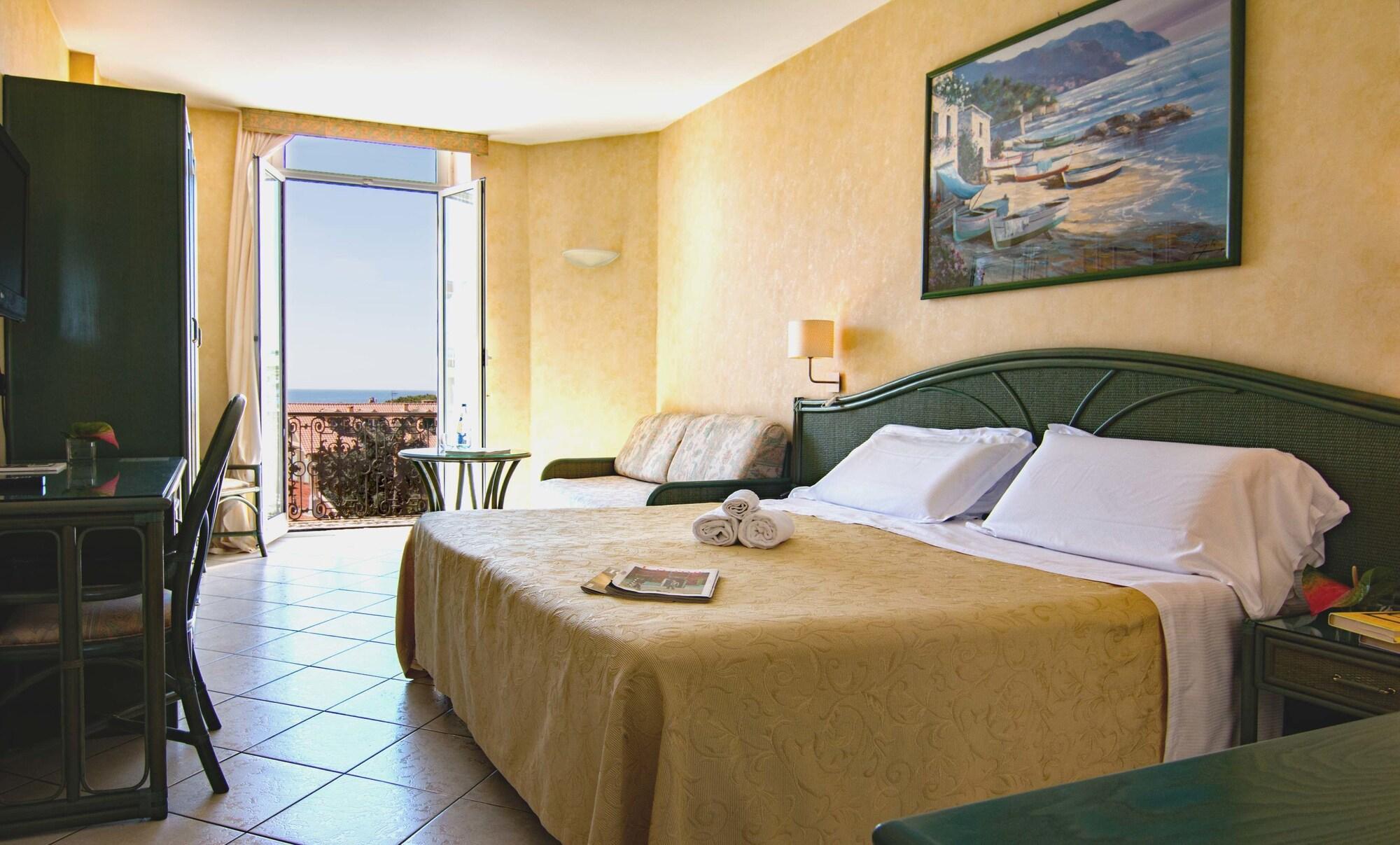 Albergo Belsoggiorno Сан Ремо Екстериор снимка